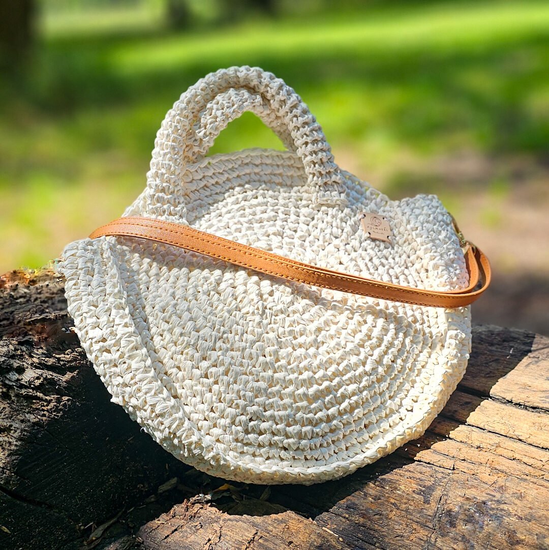 Okrągła Torebka z Rafii